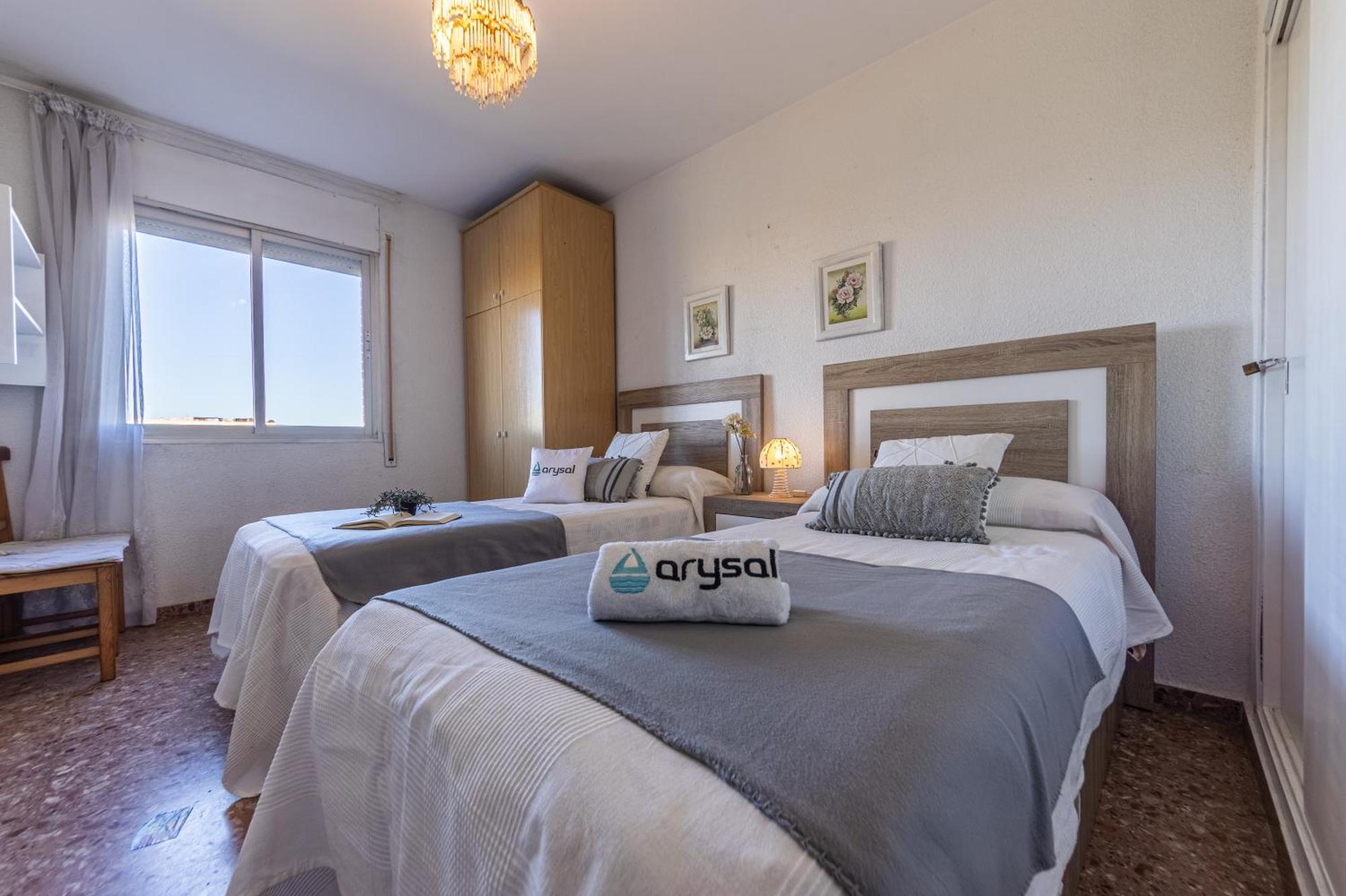 Apartamentos Atlas IV Salou Bagian luar foto