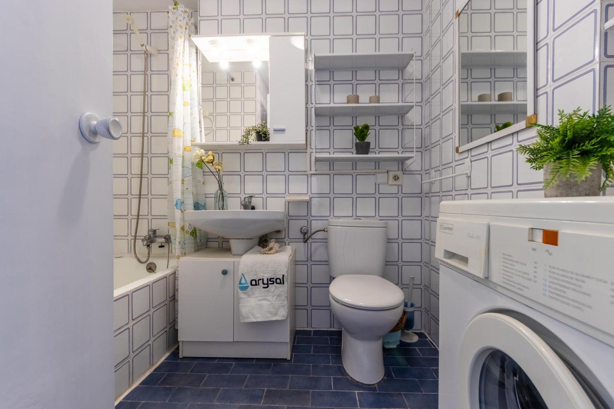 Apartamentos Atlas IV Salou Bagian luar foto